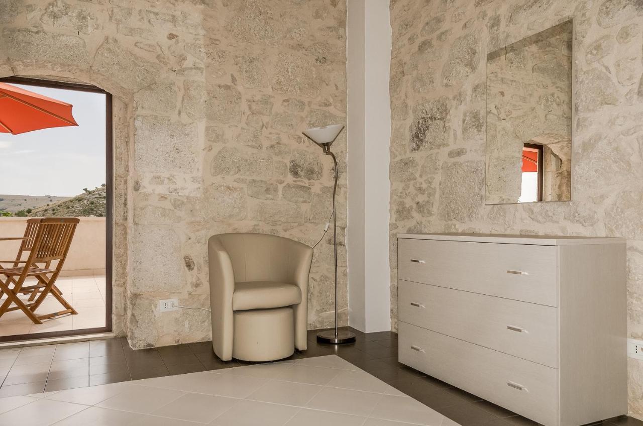 Vivere gli Iblei - Maison en plain air Ragusa Esterno foto