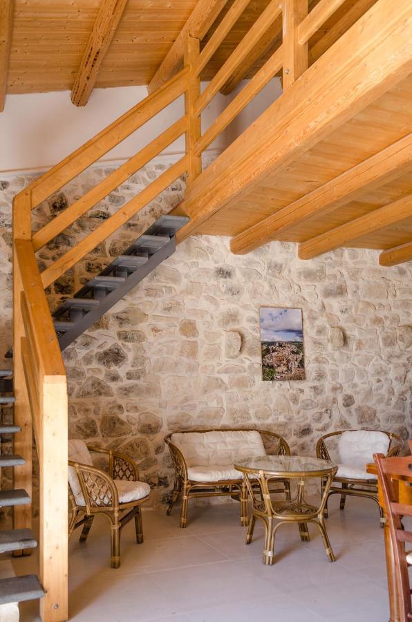 Vivere gli Iblei - Maison en plain air Ragusa Esterno foto