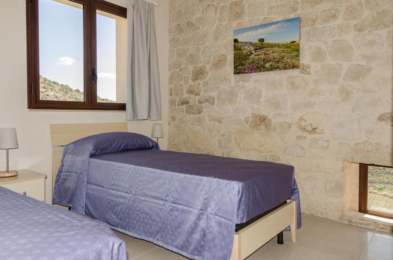 Vivere gli Iblei - Maison en plain air Ragusa Esterno foto