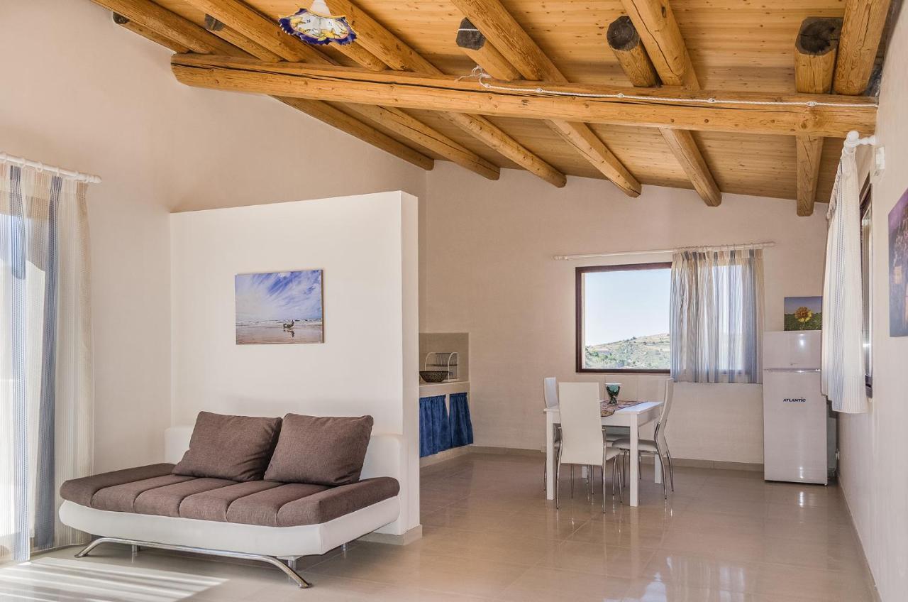 Vivere gli Iblei - Maison en plain air Ragusa Esterno foto